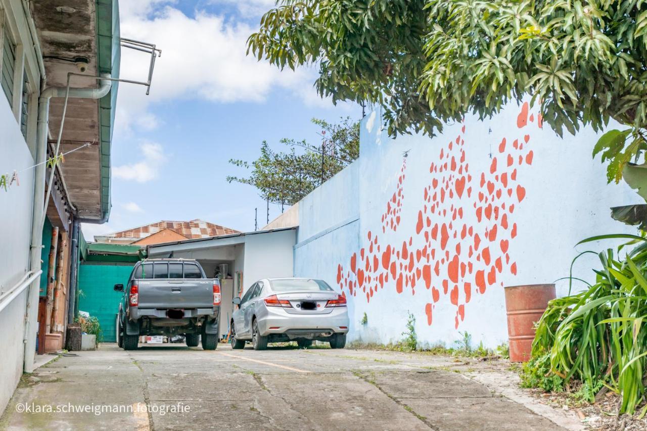 Lost In San Jose Hotel & Hostel Exterior photo
